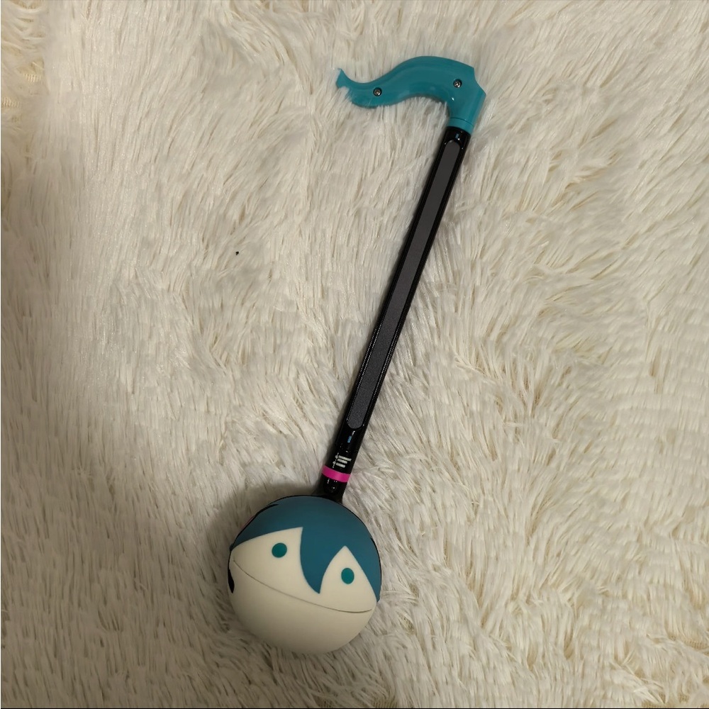 hatsune miku Musical Instrument otamatone with acrylic hair